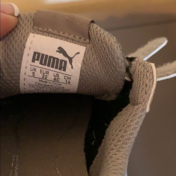 Puma Tennis Shoes - Picture 4 of 4